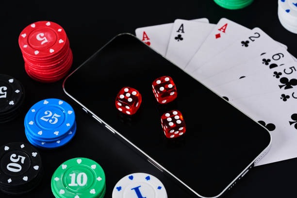 maret mobile interface showing Premier League fixtures and slot tournament access